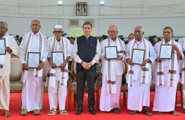 Thiru. R.N.Ravi, Hon'ble Governor of Tamil Nadu, felicitated Nine Gandhians for their distinguished service to the society. He also felicitated Safai Karmacharis of Gandhi Mandapam and Student winning state level essay competition on the occasion of Gandhi Jayanthi celebrations held at Gandhi Mandapam, Guindy, Chennai - 02.10.2025.
