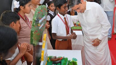 Thiru. R.N.Ravi, Hon'ble Governor of Tamil Nadu inaugurated and visited the Exhibition Stalls exhibited by various Educational Institutions on teachings and life of Swami Vallalar and Sanmarga Principles on the occasion of Thiruvarutprakasa Vallalar's 202nd Avatar Day Celebration held at Raj Bhavan, Chennai - 05.10.2025. The exhibition will open for school students for 3 days.