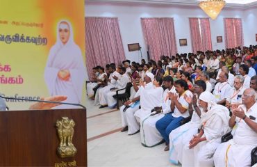 Thiru.R.N.Ravi, Hon’ble Governor of Tamil Nadu, participated as Chief Guest and addressed the gathering of Vallalar Devotees and Young students at the Inaugural Session of one day 'Samarasa Suththa Sanmarga Youth Conference' at Bharathiar Mandapam, Raj Bhavan, Chennai on 04.10.2025. Hundreds of Vallalar Devotees and Young students participated at the 'Samarasa Suththa Sanmarga Youth Conference'.