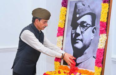 Thiru.R.N.Ravi, Hon'ble Governor of Tamil Nadu, paid floral tribute to the portrait of Netaji Subhas Chandra Bose at Raj Bhavan, Chennai on 21.10.2025, commemorating the anniversary of establishing the Provisional Government of Free India on this date in 1943 under Netaji's charismatic leadership.