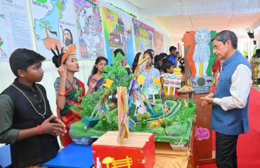 Thiru. R.N. Ravi, Hon'ble Governor of Tamil Nadu inaugurated 'Ek Bharat Shreshtha Bharat﻿﻿' Exhibition at Raj Bhavan Chennai - 01.11.2025 and interacted with the students who are showcasing our diverse culture, traditions, language, music, art, cuisine, and unique practices of various states, celebrating the spirit of oneness that unites us all, on the occasion, as part of Raj Bhavan's Foundation Day Celebration of various States and Union Territories of India (Tamil Nadu, Andhra Pradesh, Chandigarh, Chhattisgarh, Haryana, Karnataka, Kerala, Delhi, Madhya Pradesh, Punjab, Uttarakhand, Andaman & Nicobar Islands, Jammu & Kashmir, Lakshadweep, Puducherry, and Ladakh). More than 600 students from various educational institutions enthusiastically participated in the day-long exhibition.