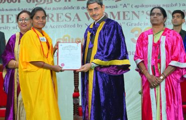 Thiru. R.N.Ravi, Hon’ble Governor of Tamil Nadu and Chancellor, Mother Teresa Women's University, Kodaikanal presented the medals and degrees to 8,143 students at 32nd Convocation of the Mother Teresa Women's University at Paavaiyar Arangam, Mother Teresa Women's University, Kodaikanal, Dindigul District - 06.11.2025. Prof.Geetanjali Dash, Vice-Chancellor, Berhampur University, Odisha, Dr. K.Kala, Vice-Chancellor, Mother Teresa Women's University and other dignitaries were present.