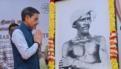 Thiru. R.N. Ravi, Hon'ble Governor of Tamil Nadu paid floral tribute to the portrait of the great Freedom Fighter Bhagwan Birsa Munda on Janjatiya Gaurav Diwas and Jharkhand State Foundation Day celebration held at Bharathiar Mandapam, Raj Bhavan, Chennai - 15.11.2025.