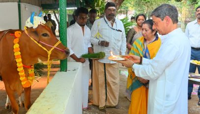 Thiru R. N. Ravi,Hon'ble Governor of Tamil Nadu and Tmt. Laxmi Ravi, the First Lady of Tamil Nadu performed Puja to the cattle on the occasion of Mattu Pongal, at Lok Bhavan, Chennai - 16.01.2026