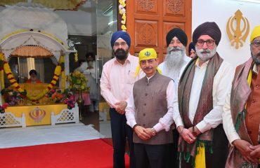 Thiru. R.N. Ravi, Hon'ble Governor of Tamil Nadu, joined devotees from across India in Kirtans and paid obeisance to Guru Nanak Dev Ji on the occasion of the Annual Sangam of Sri Guru Nanak Sat Sangh Sabha at Gurudwara Sri Guru Nanak Dham, Rameswaram, Ramanathapuram District- 15.01.2026.