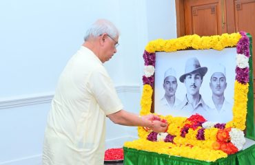 On the solemn occasion of Shaheed Diwas, Thiru. Rajendra Vishwanath Arlekar, Hon'ble Governor of Tamil Nadu, paid respectful tributes to the immortal martyrs Bhagat Singh, Shivaram Rajguru, and Sukhdev Thapar for their unparalleled courage, sacrifice, and unwavering commitment to the nation continue to inspire generations at Lok Bhavan, Chennai - 23.03.2026.