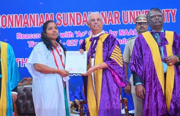Thiru. Rajendra Vishwanath Arlekar, Hon'ble Governor of Tamil Nadu and Chancellor of Manonmaniam Sundaranar University, participated and presented the medals and degrees to 950 students, presided over the 33rd convocation of Manonmaniam Sundaranar University, held at the V.O.Chidambaranar Auditorium, Manonmaniam Sundaranar University, Tirunelveli - 28.07.2026.