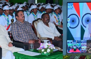 Thiru. Rajendra Vishwanath Arlekar, Hon’ble Governor of Tamil Nadu, participated at the launch of the “Nasha Mukt Yuva for Viksit Bharat Sankalp Abhiyan” along with My Bharat volunteers and students at Sri Sairam Engineering College, Chennai - 02.08.2026. The Hon’ble Prime Minister of India, Thiru. Narendra Modi, presided over the event virtually.