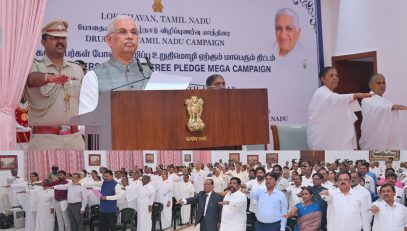 Thiru. Rajendra Vishwanath Arlekar, Hon'ble Governor of Tamil Nadu, participated as the Chief Guest and administered the Drug-Free Pledge to Brahma Kumaris volunteers and other volunteers at the State-level launch of the 10 Crore Person Drug-Free Pledge Mega Campaign at Bharathiyar Mandapam, Lok Bhavan, Chennai - 05.08.2026.