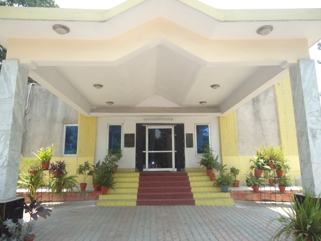 GuestHouse_RoorkeeCantt (1)