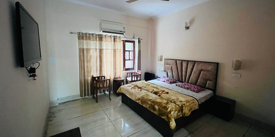 CB Ambala Guest House