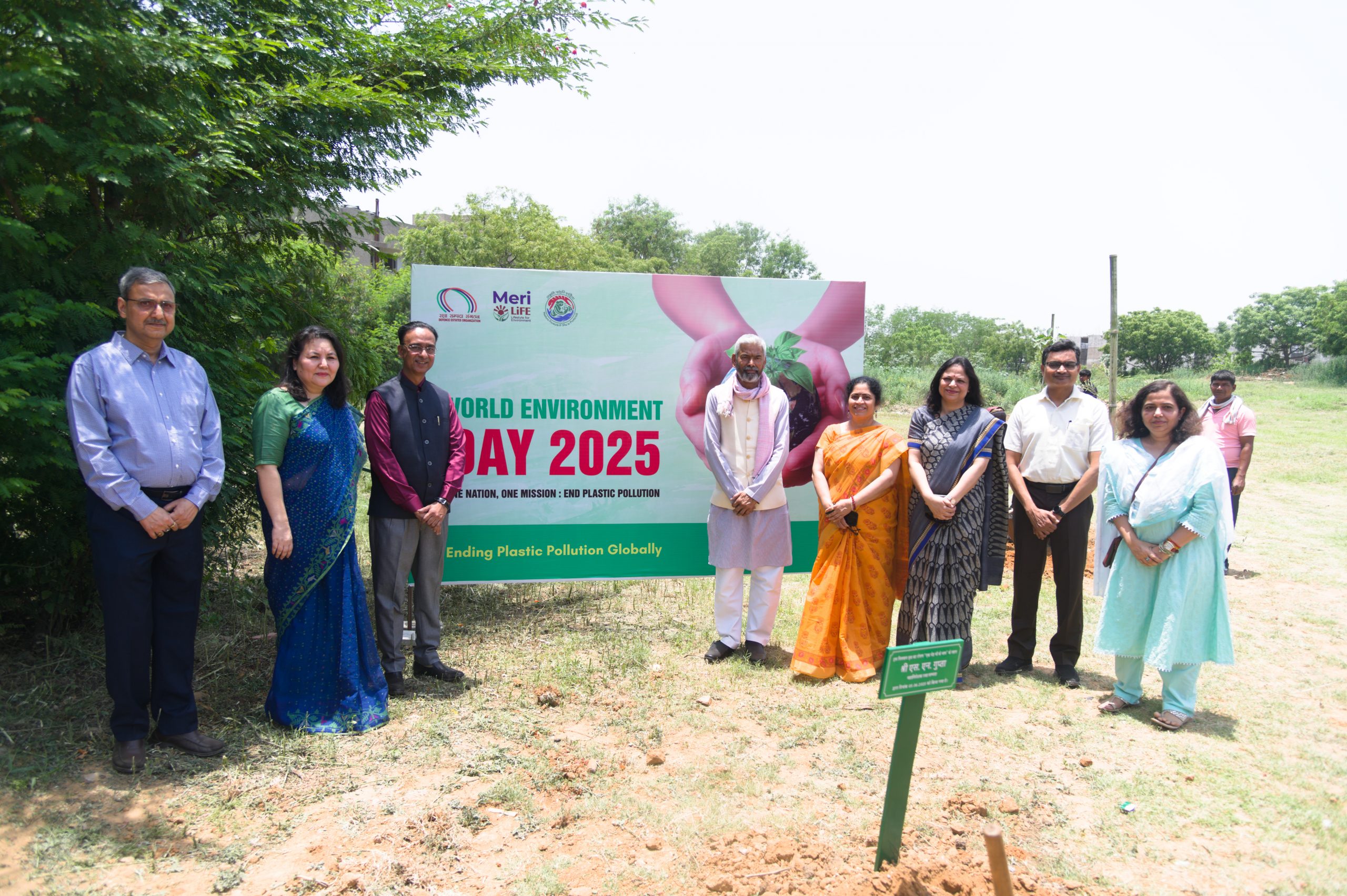 रक्षा सम्पदा भवन दिल्ली कैंट में विश्व पर्यावरण दिवस 2025 का उत्सव