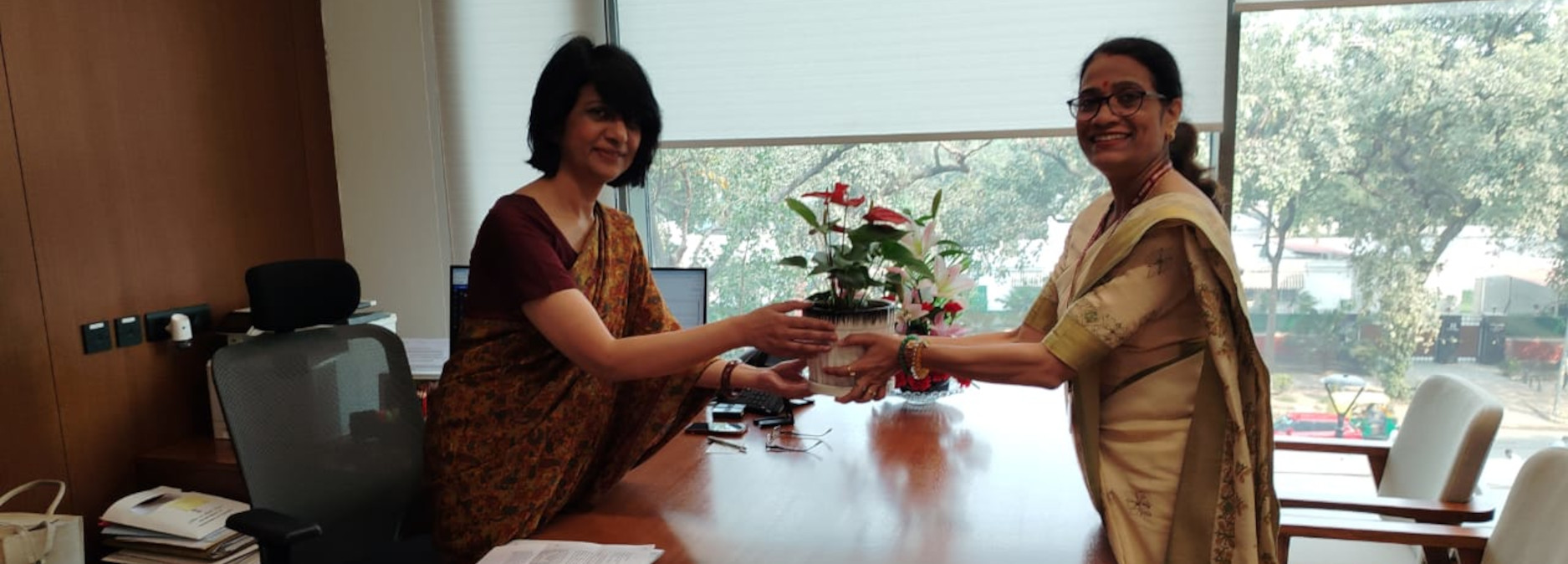 On 19 November 2025, Smt. Shobha Gupta, Director General Defence Estates (DGDE), met Ms. Rachna Shah, Secretary, Department of Personnel & Training (DoP&T). The meeting involved detailed deliberations on Recruitment Rules, cadre restructuring, Departmental Promotion Committees (DPCs), and various other issues of significance to the service.