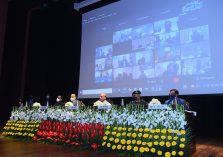 Shri Rajnath Singh, Hon'ble Defence Minister inaugurating the Webinar on e-Cantonment;?>