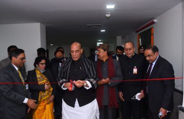 Shri Rajnath Singh, Hon'ble Defence Minister inaugurating the Centre for Land Survey Excellence, National Defence Estates Management Institute, Delhi Cantonment