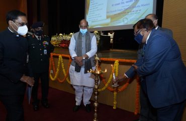 Shri Sanjeev Mittal, FA(DS) lightning the lamp