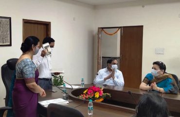 इस अवसर पर उपस्थित वरिष्ठ अधिकारीगण