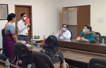 हिन्दी पखवाड़े के उदघाटन अवसर पर महानिदेशक महोदय का संबोधन