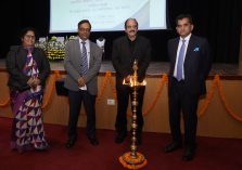 Dignitaries lighting the lamp;?>