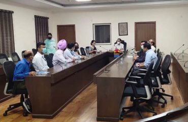 हिन्दी पखवाड़ा-2021 के उदघाटन अवसर पर उपस्थित अधिकारीगण