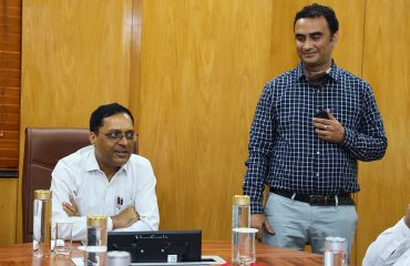 तत्कालीन डीजीडीई श्री अजय कुमार शर्मा संबोधित करते हुए