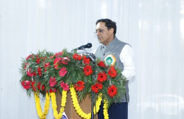 श्री अजय कुमार शर्मा, तत्कालीन महानिदेशक रक्षा संपदा, दिनांक 24-06-2022 को रक्षा संपदा उप-कार्यालय रानीखेत के उद्घाटन के दौरान संबोधित करते हुए