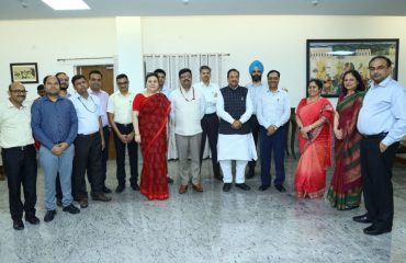 Group Photograph with Shri Ajay Bhatt, Hon'ble RRM