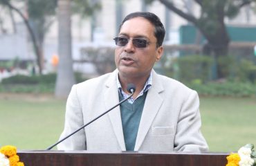 74वें गणतंत्र दिवस के अवसर पर संबोधित करते हुए तत्कालीन डीजीडीई श्री अजय कुमार शर्मा