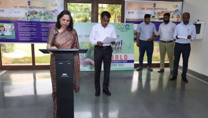 Mission LiFE pledge being administered by Smt Vibha Sharma, Addl DG on World Environment Day 2023