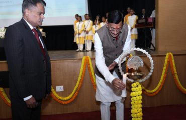 Hon'ble RRM, Shri Sanjay Seth being lightning the lamp