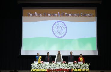 रक्षा संपदा दिवस समारोह (16-12-2024) के दौरान राष्ट्रगान का दृश्य