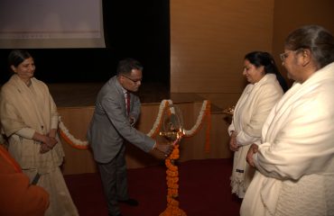 Lightning of the lamp ceremony