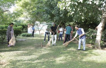 Swachhata Shramdaan at Directorate General Defence Estates on 25-09-2025