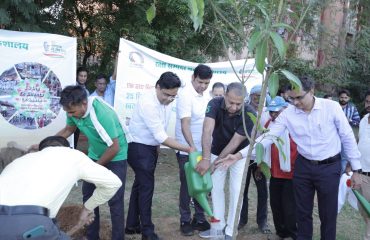 Swachhata Shramdaan at Directorate General Defence Estates on 25-09-2025
