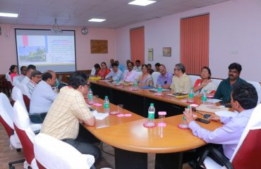 Sri Rajesh Aggarwal, IAS, Secretary, Department of Empowerment of Persons with Disabilities (Divyangjan), Ministry of Social Justice and Empowerment, Govt. of India chairing the meeting with NILD, CRCs, RCs of AYJNIHH & NIEPID at Kolkata and ALIMCO officials.