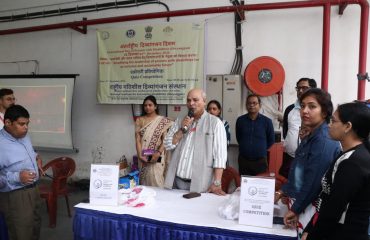 Dr. Lalit Narayan, Director, NILD addressing to participants of Quiz competition