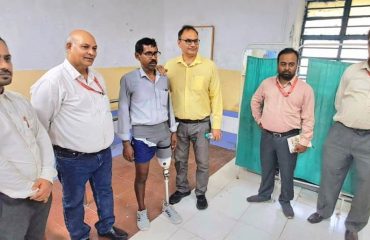 Sri. Rajeev Sharma (IFoS), Joint Secretary, DEPWD, MOSJE, GOI with Divyangjan and NILD officials