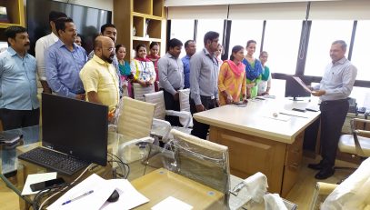 State Informatics Officer administers oath on Constitution Day