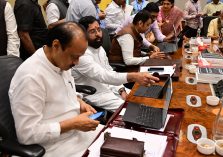 eCabinet Maharashtra-The launch was seamless as all the minister officials gone thourgh the awareness and exclusive training program conducted by National Informatics Centre Mumbai;?>