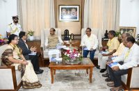 SIO briefed Hon’ble Governor about activities of NIC Odisha