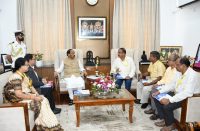 Hon’ble Governor interacting with NIC team