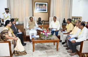 Hon’ble Governor went through the Annual Book - The Digital Pathway
