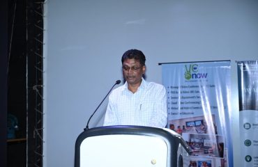 अपना धन्यवाद प्रस्ताव रखते हुए डीडीजी एवं भुवनेश्वर डेटा केंद्र के प्रमुख श्री चौधरी विजय कुमार दास।