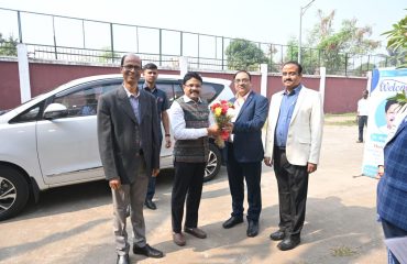 Dr. Ashok Kumar Hota, DDG & SIO, NIC Odisha, welcoming Dr. Mukesh Mahaling, Hon’ble Minister for Electronics & IT, Health & Family Welfare, and Parliamentary Affairs, Odisha.