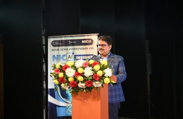 डॉ. प्रदीप कुमार राउत, ओ. ए. एस (एस. एस. ),सी. ई. ओ., ओ. सी. ए. सी. द्वारा संबोधन।