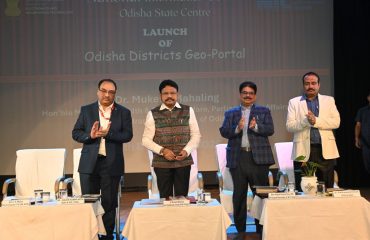 माननीय मंत्री, इलेक्ट्रॉनिक्स एवं सूचना प्रौद्योगिकी, डॉ. मुकेश महालिंग द्वारा एनआईसी ओड़िशा द्वारा विकसित ओड़िशा जिला भू-पोर्टल का शुभारंभ।