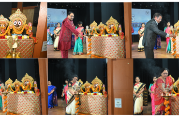 Auspicious inauguration of program with the lighting of ceremonial lamp by Serving and Former Officers of NIC Odisha.