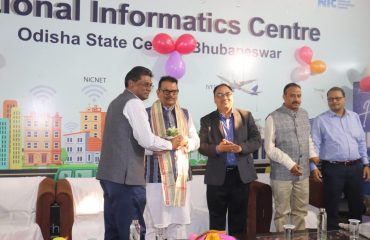 Shri Ch. Bijoya Kumar Das, DDG and Head, NDC, presenting sapling to the Hon’ble Member of Parliament, Jajpur Constituency, Dr. R. N. Behera.