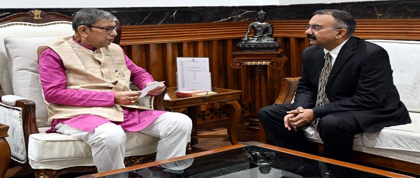 Hon. State Election Commissioner with his Excellency Shri Ashim Kumar Ghosh Governor Haryana