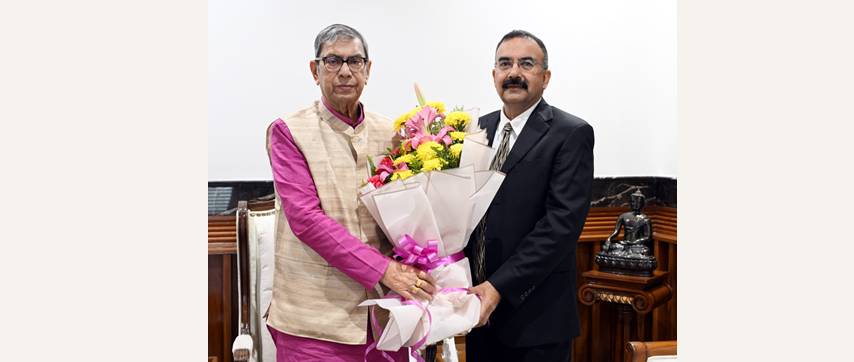 Hon. State Election Commissioner with his Excellency Shri Ashim Kumar Ghosh Governor Haryana